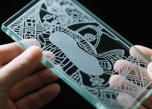 Лазерлі гравюра әйнегін қай лазерлік басқарушыдан таңдау керек?